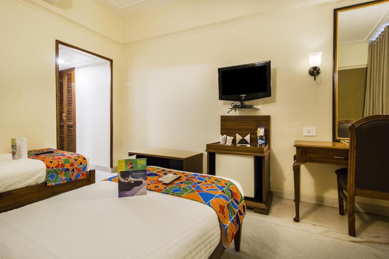 Fabhotel Sheronz Piccadily Chowk Chandīgarh Eksteriør billede